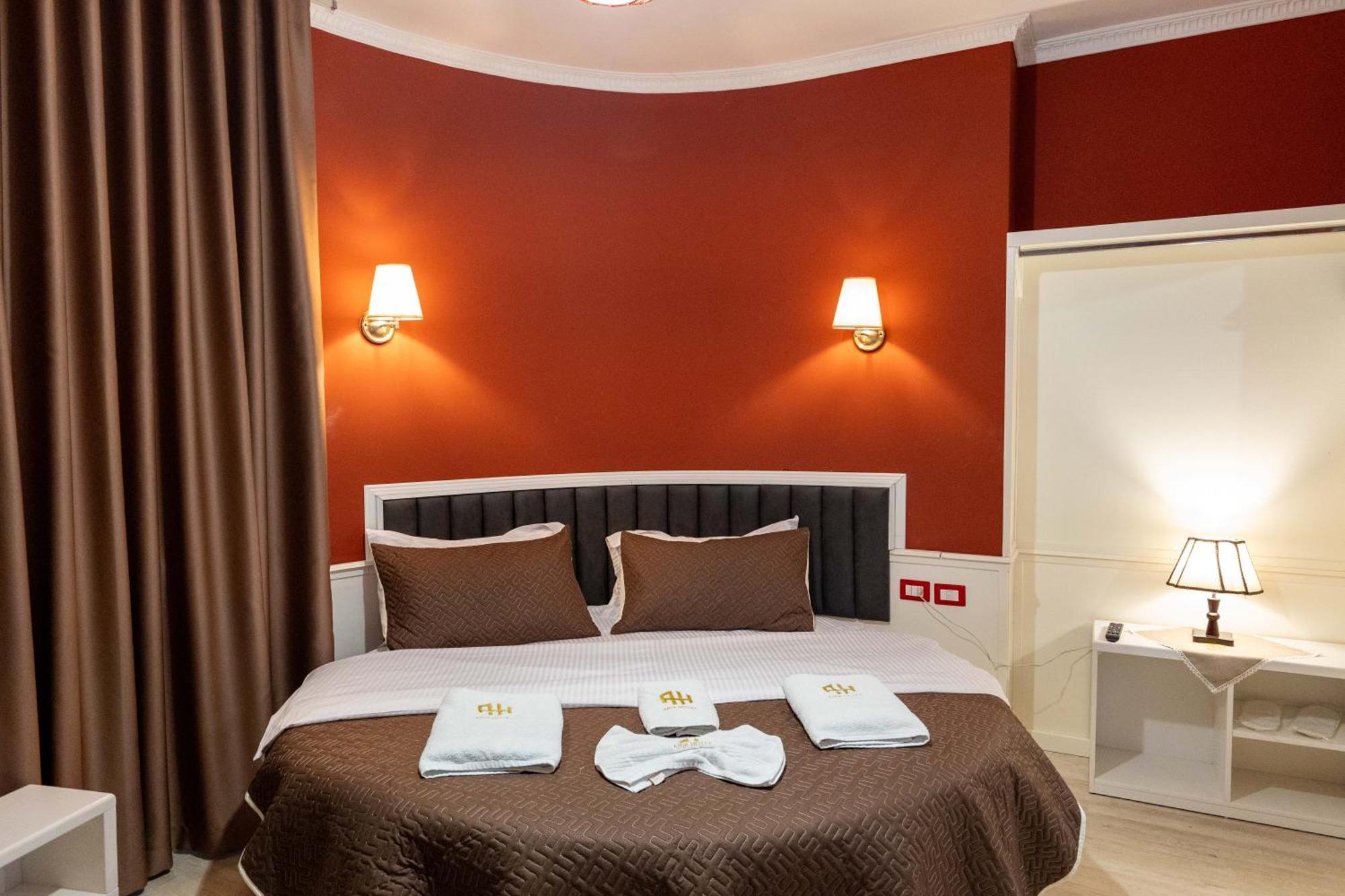 Hotel Aria Tirana Exterior photo