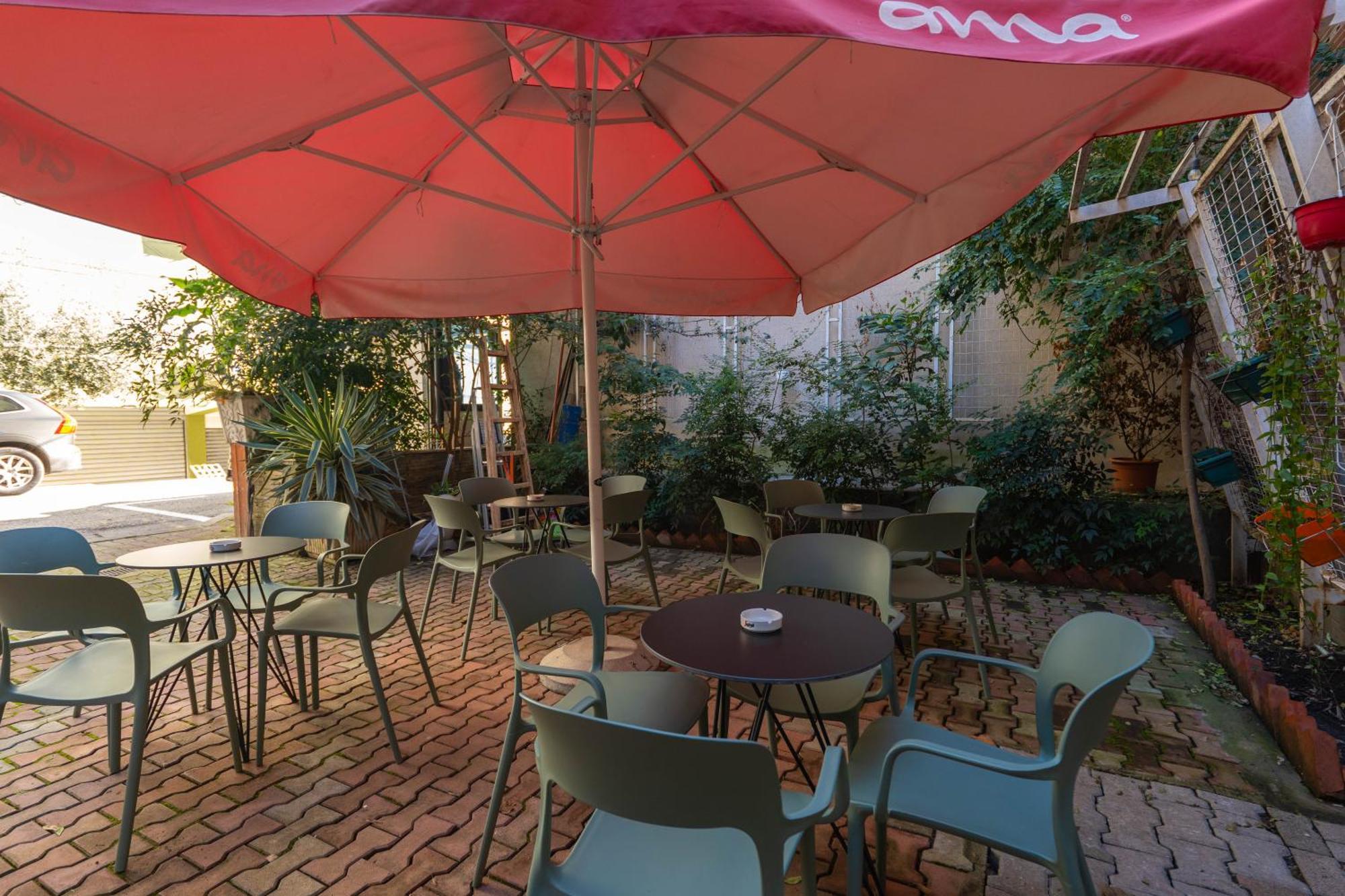 Hotel Aria Tirana Exterior photo