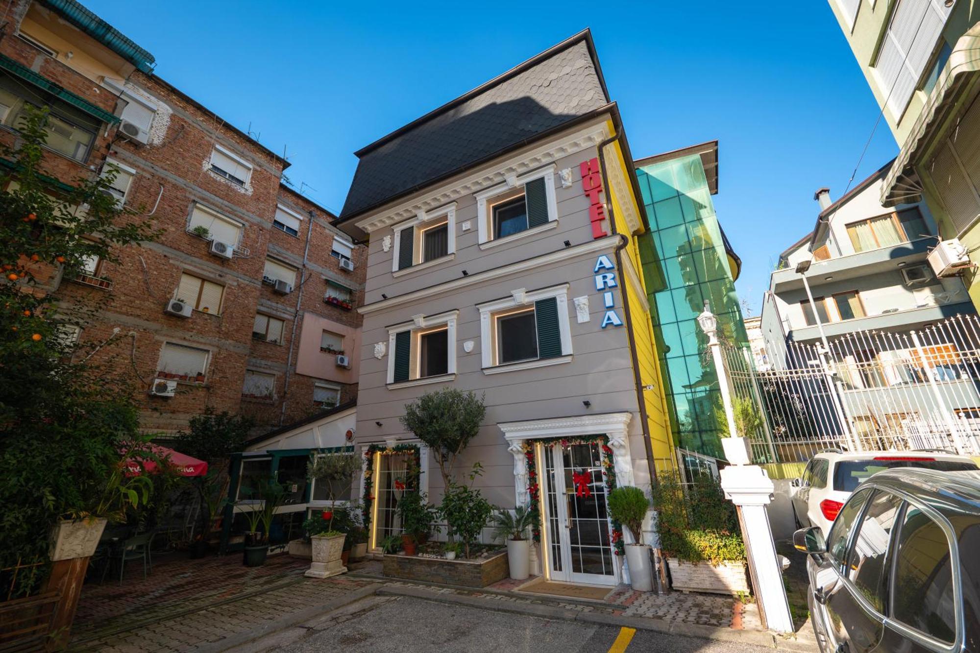 Hotel Aria Tirana Exterior photo